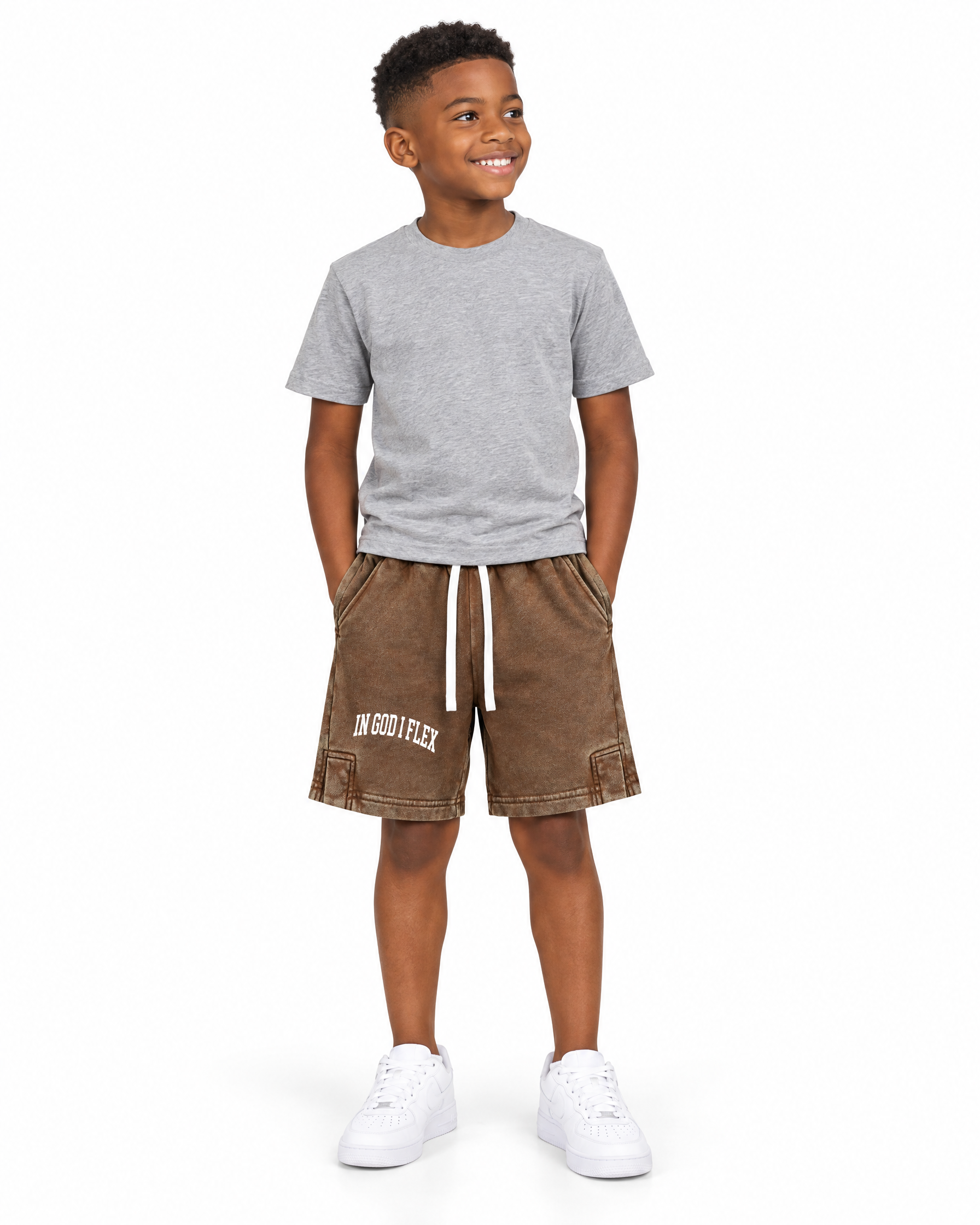 IGIF Kids Snow Wash Shorts in Coffee, worn by a child model